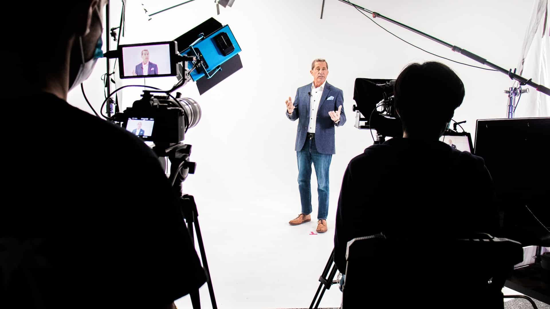 Corporate video editing services in Pakistan for business promotion and branding